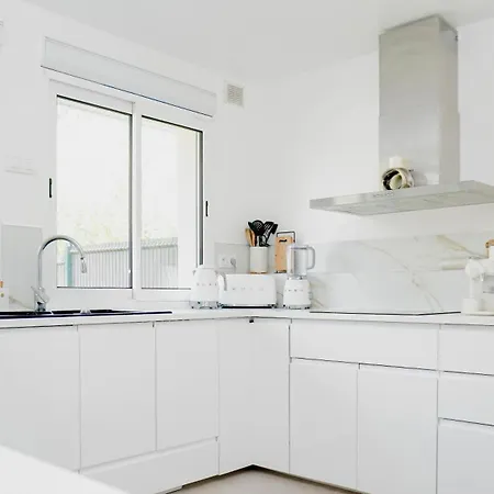 Maison Moderne Et Lumineuse